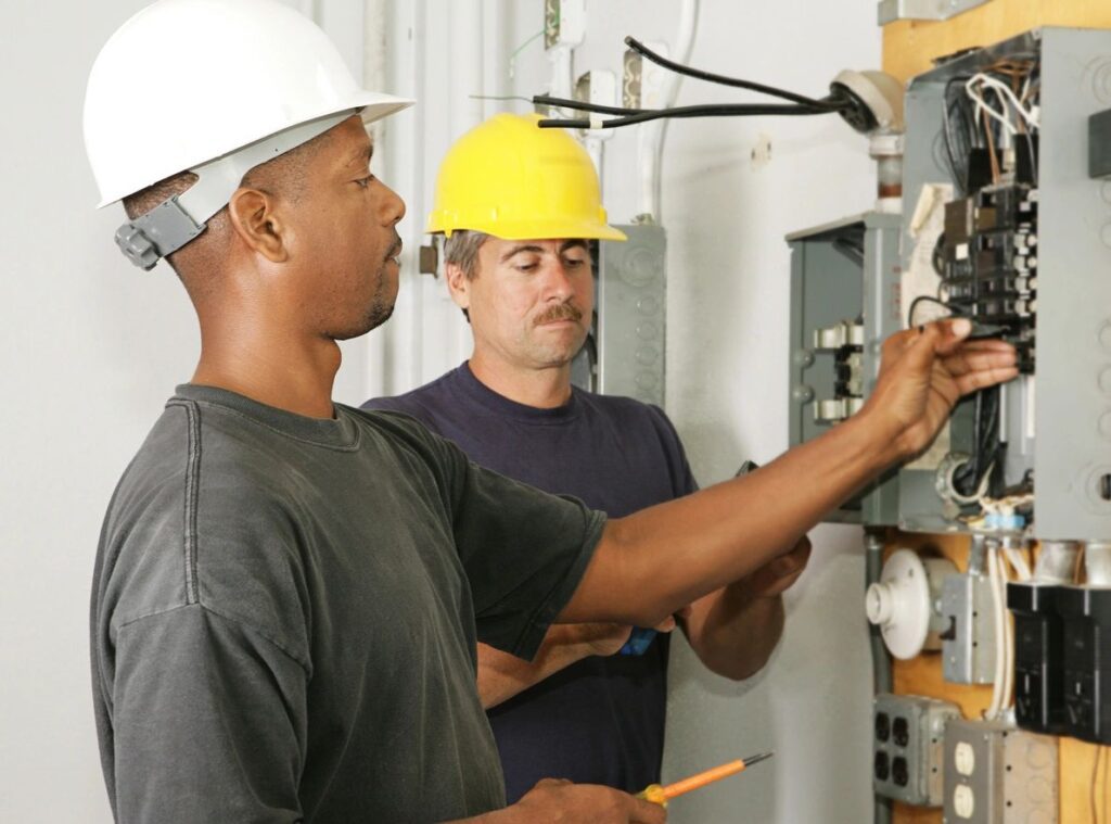 Electrician Services in Miami
